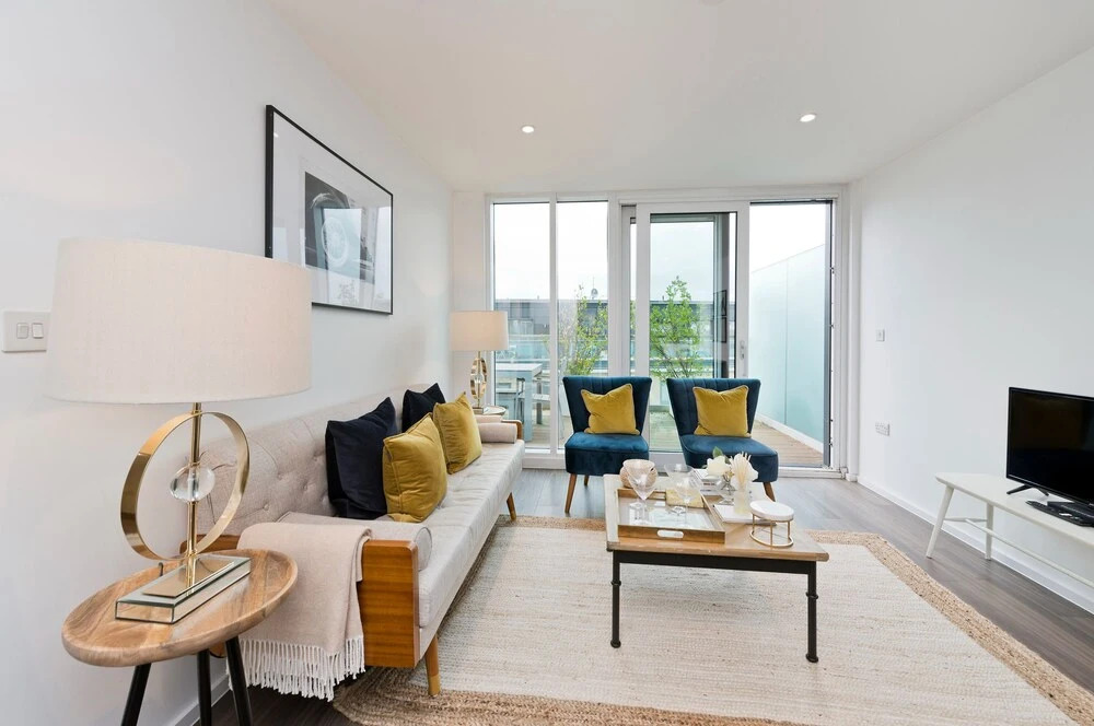 Luxury Flat With Private Terrace in Central Wandsworth by Underthedoormat