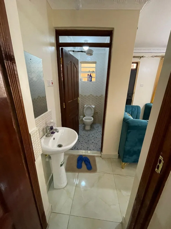 Lux Suites Nila Apartments Utawala