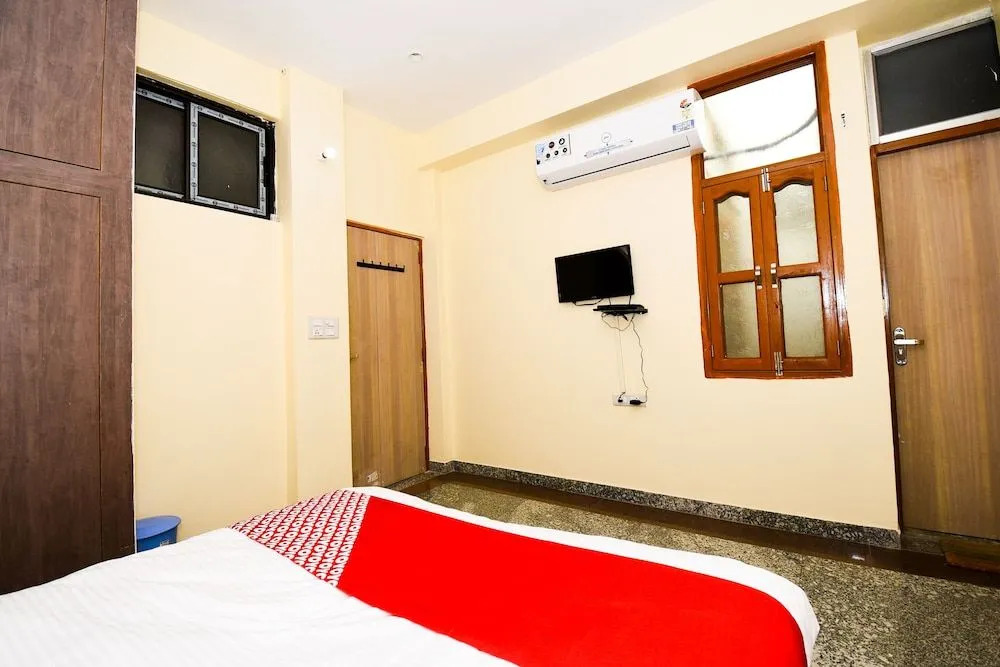 Oyo 27876 Hotel Preminn