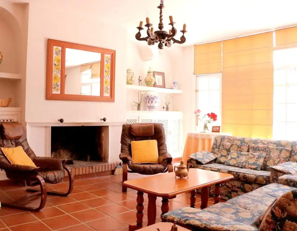 House With 3 Bedrooms in Castilblanco, With Enclosed Garden