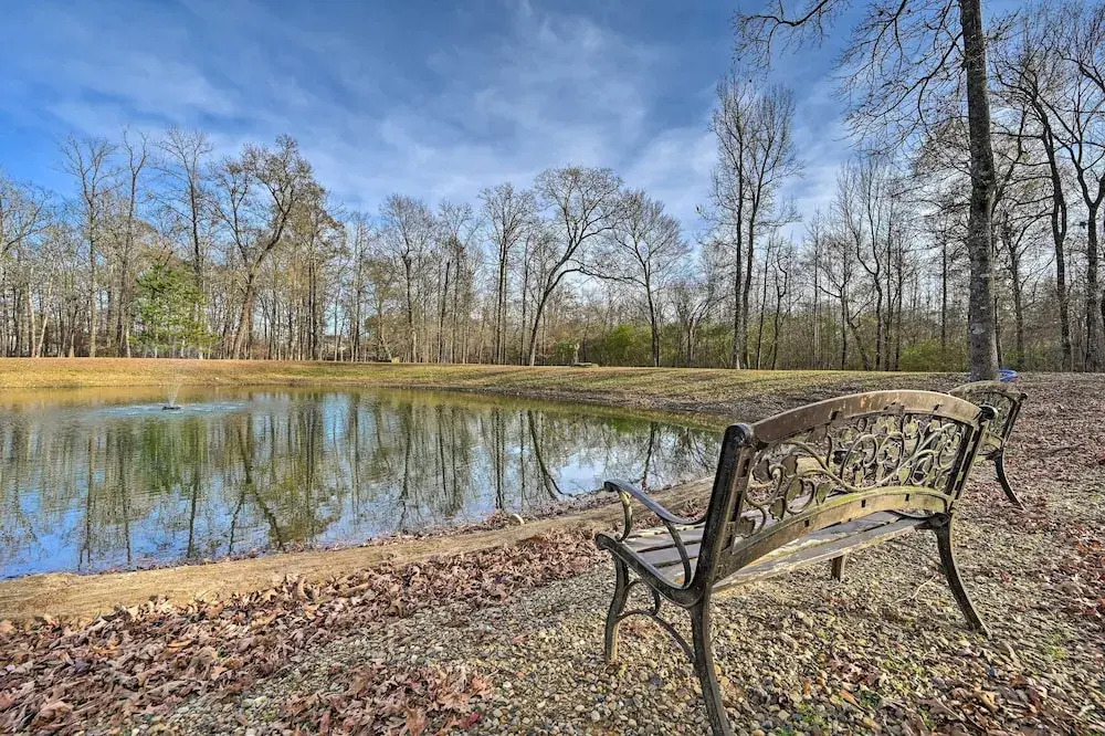 'hidden Oaks' Broken Bow Vacation Rental, Pets OK!