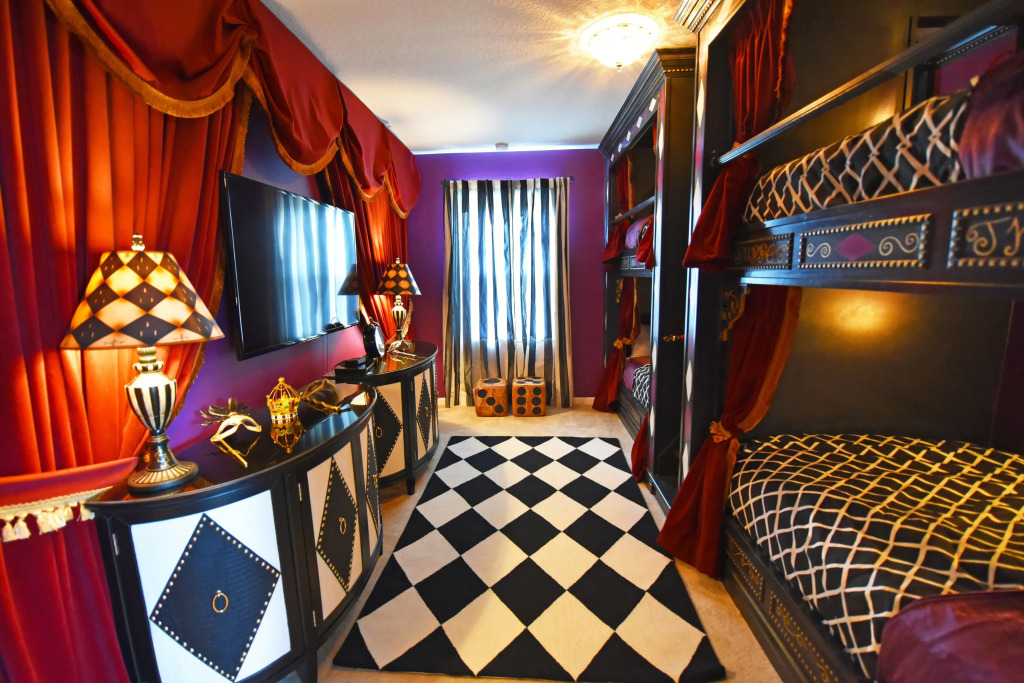 Custom 7-Bd Hm Loaded W/ Amenities Watersong-216Ys 7 Bedroom Home By Redawning