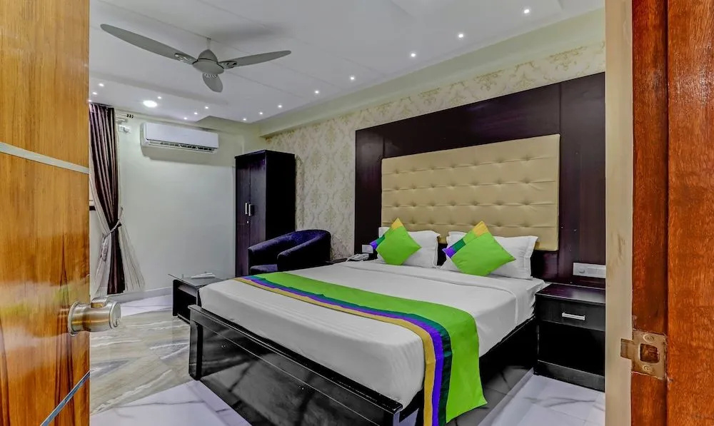 Treebo Trend Emora Hotel And Suites