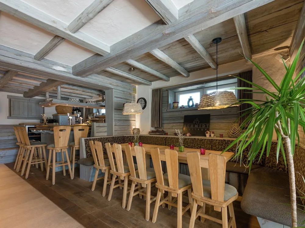 Extravagant Holiday Home in Büllingen With Wellness Centre