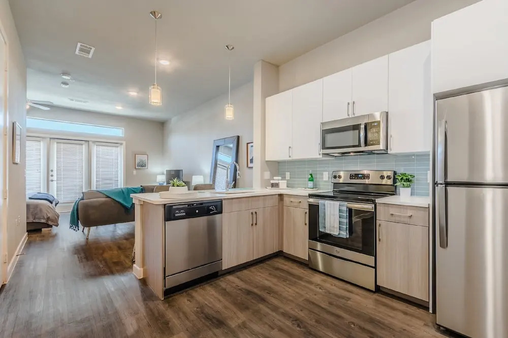 7th Avenue Condos by Barsala