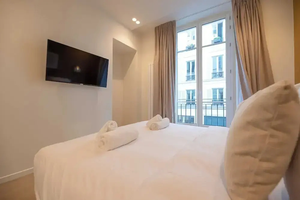 Elegant Apt With AC - 2br-6p -palais Garnier