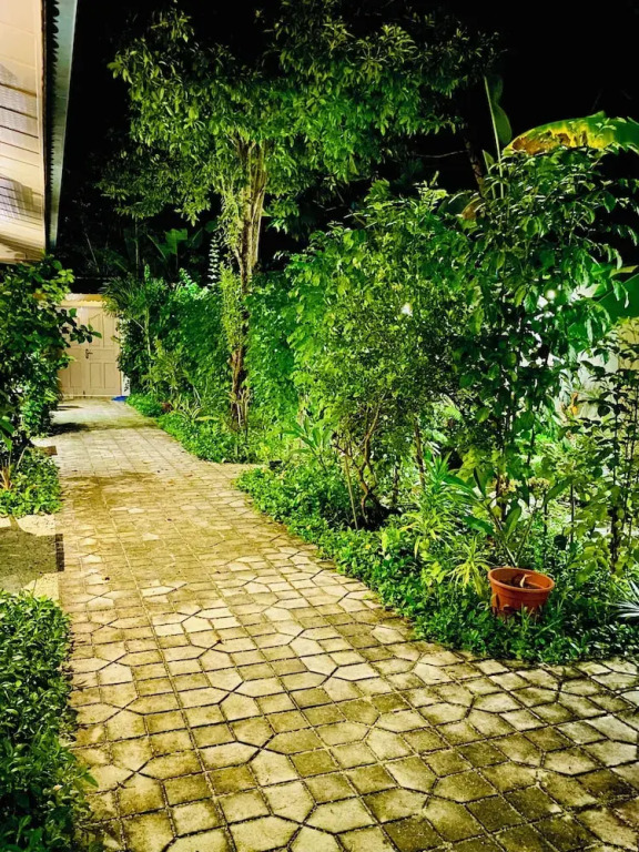 Oasis Village Fenfushi, Maldives