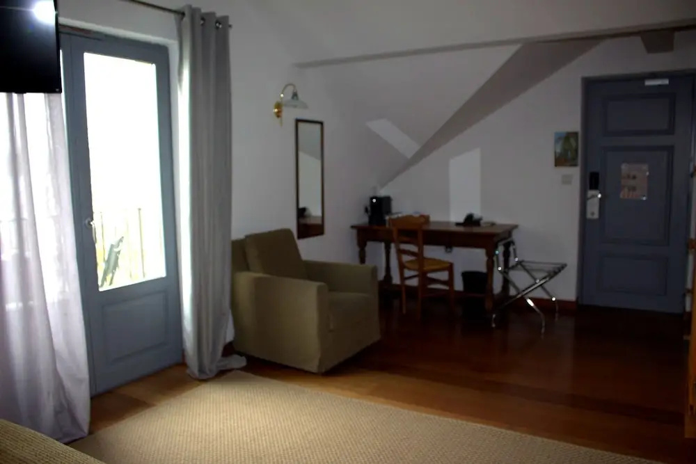 Hôtel La Riviera Victoria