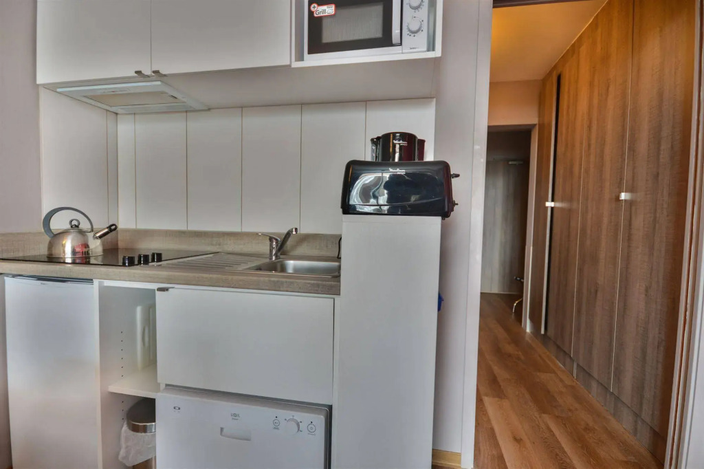 SOWELL RESIDENCES New Chastillon