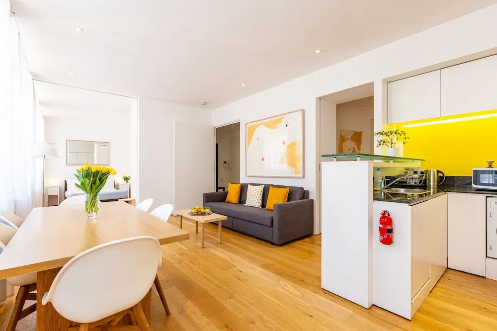 Oxford Circus Designer Apartment