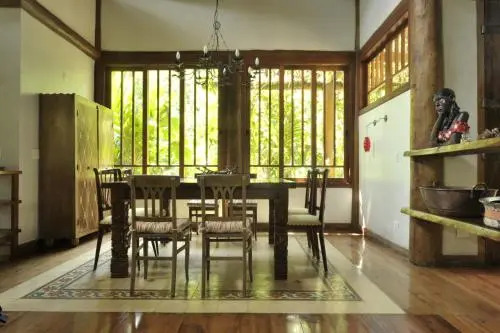 Casa Sertão de Camburi