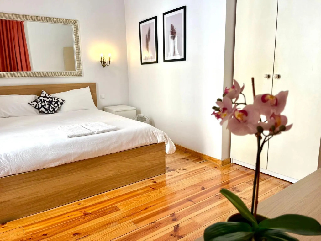 3 Bedroom Apartment n13- Rua da Palma