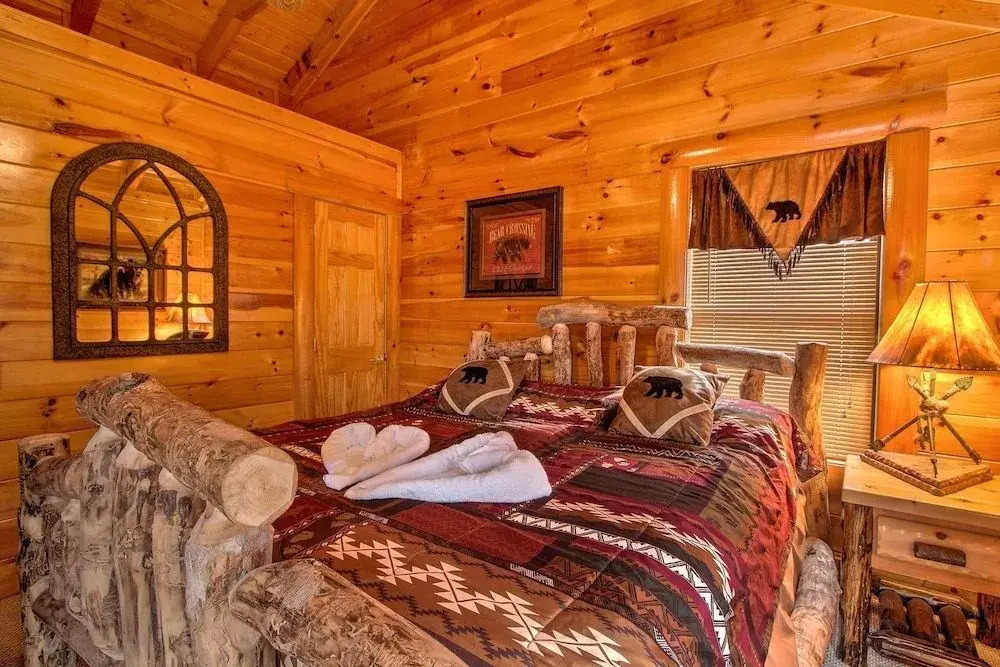 Above The Rest 3 Bedrooms 3 Bathrooms Cabin