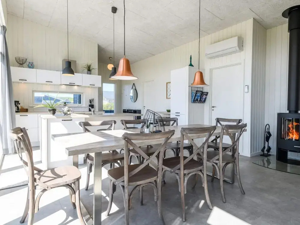 8 person holiday home in Ringkøbing