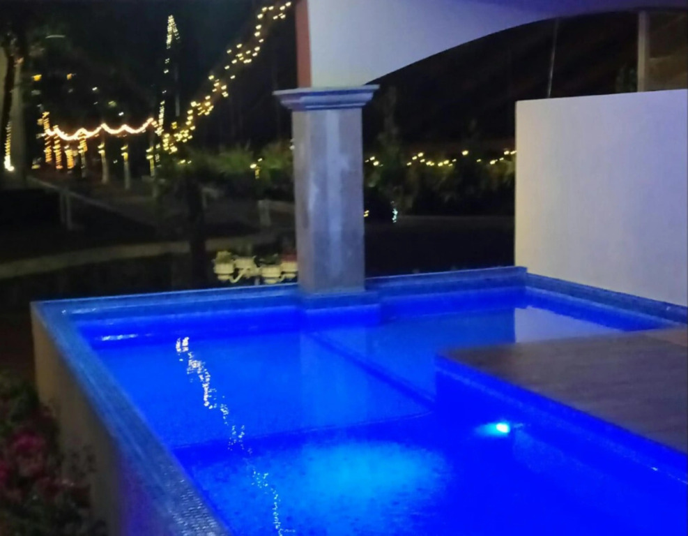 Marina Banderas Suites Hotel Boutique