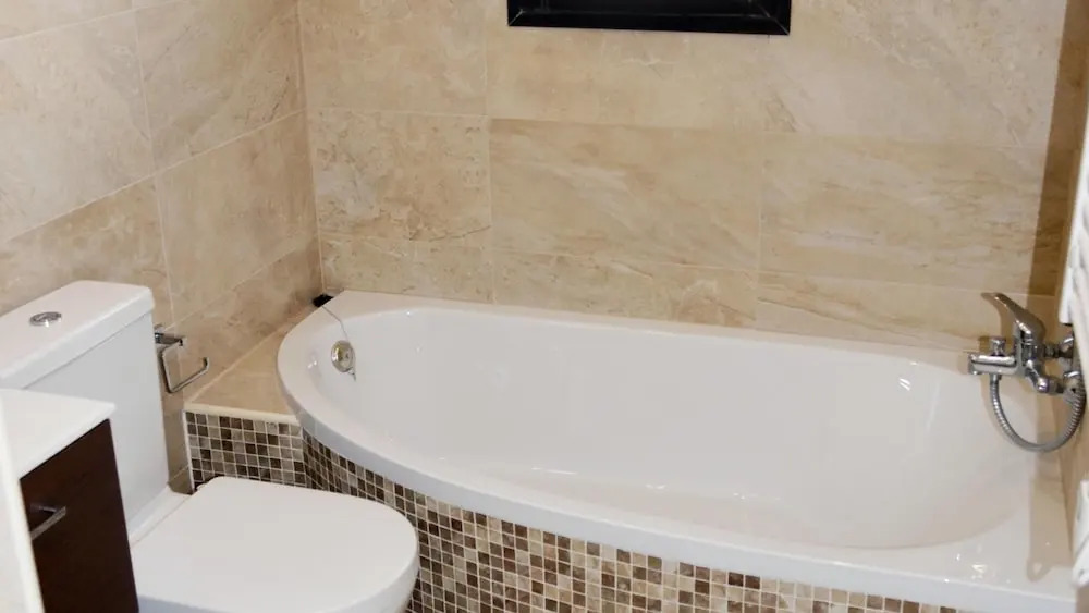 San Pedro, Marbella, Guadavillas Beach Resort. 5 Bed 5 Bath House