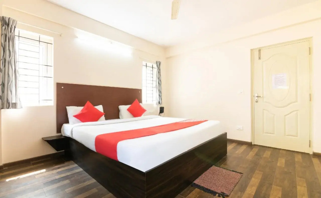Resside 11 By OYO Rooms