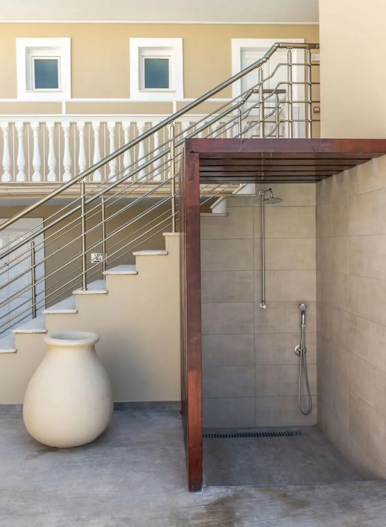Stathis Studios II