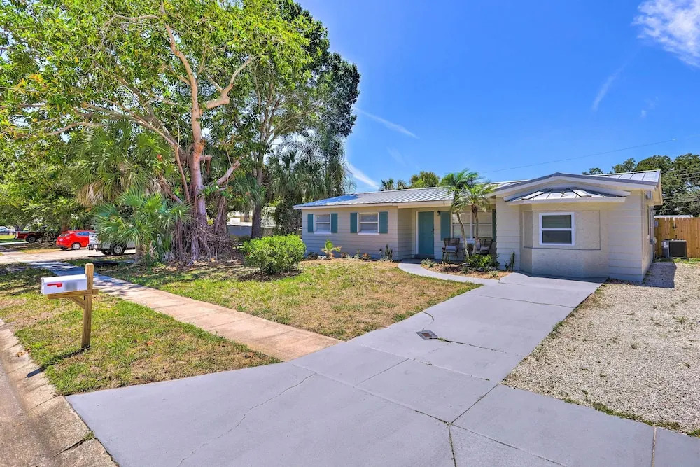 Merritt Island Oasis w/ Pool ~ 7 Mi to Beach!