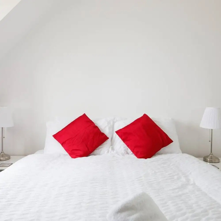 Lovely Selsey Apartment With sea Views Sleeps 4