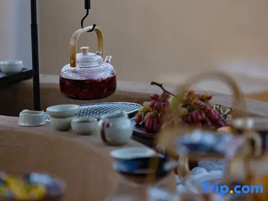 Xueyu Qieman Homestay (Baisha Ancient Town Branch)