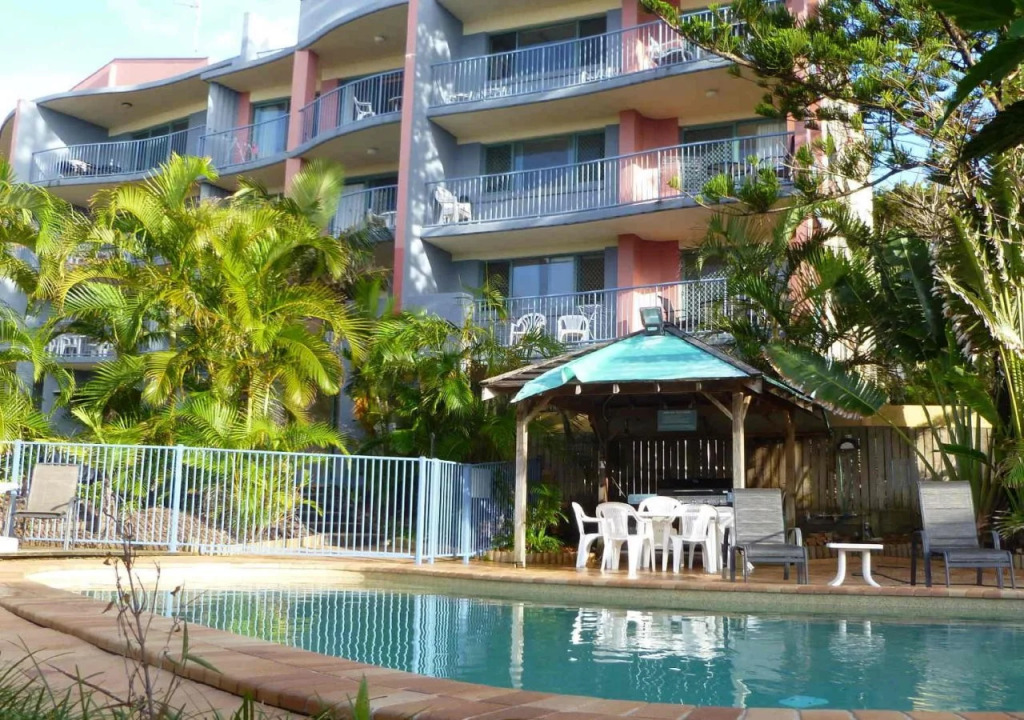 Lindomare Apartments