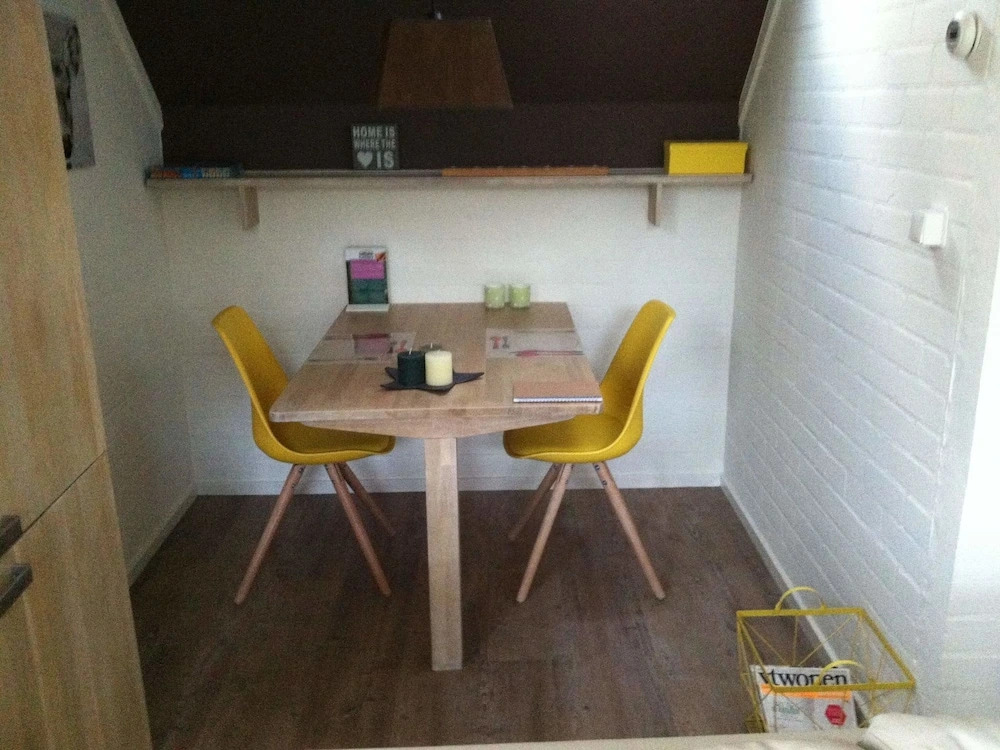 Attractive Holiday Home with Large Garden near Zwolle