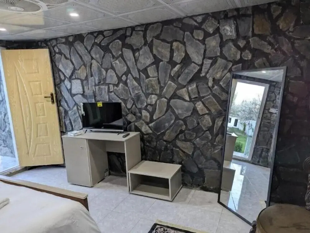 Comfort Hotel & Huts