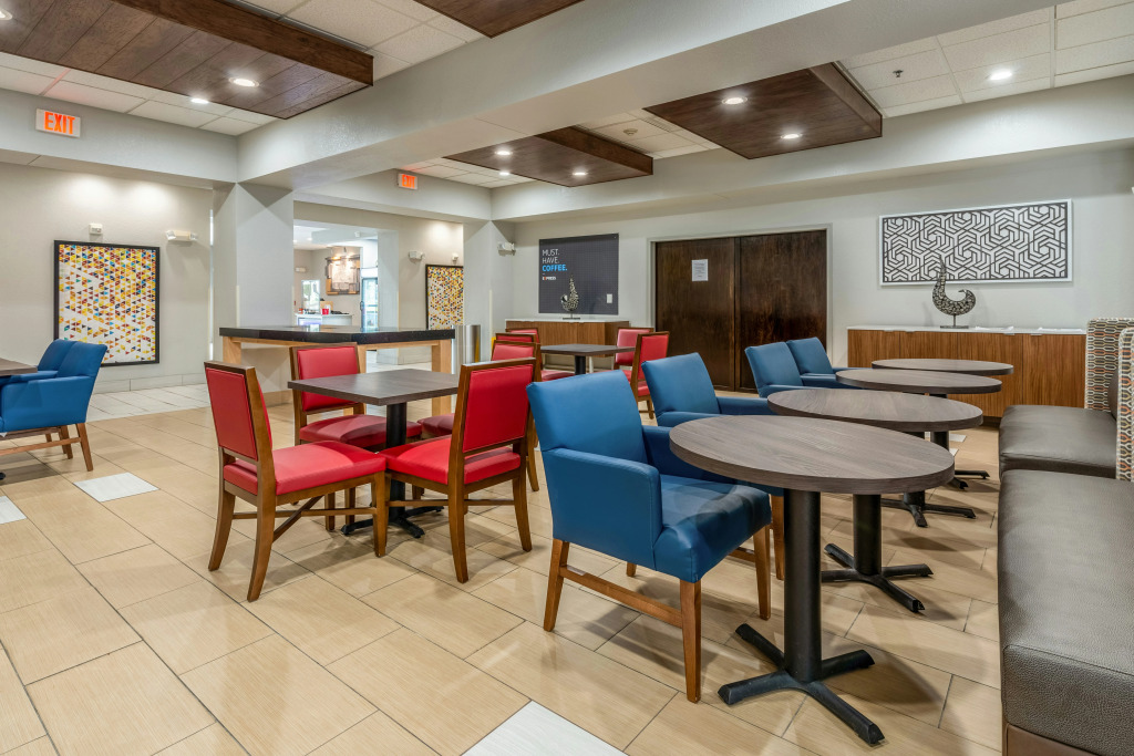 Holiday Inn Express Hotel and Suites Statesville by IHG