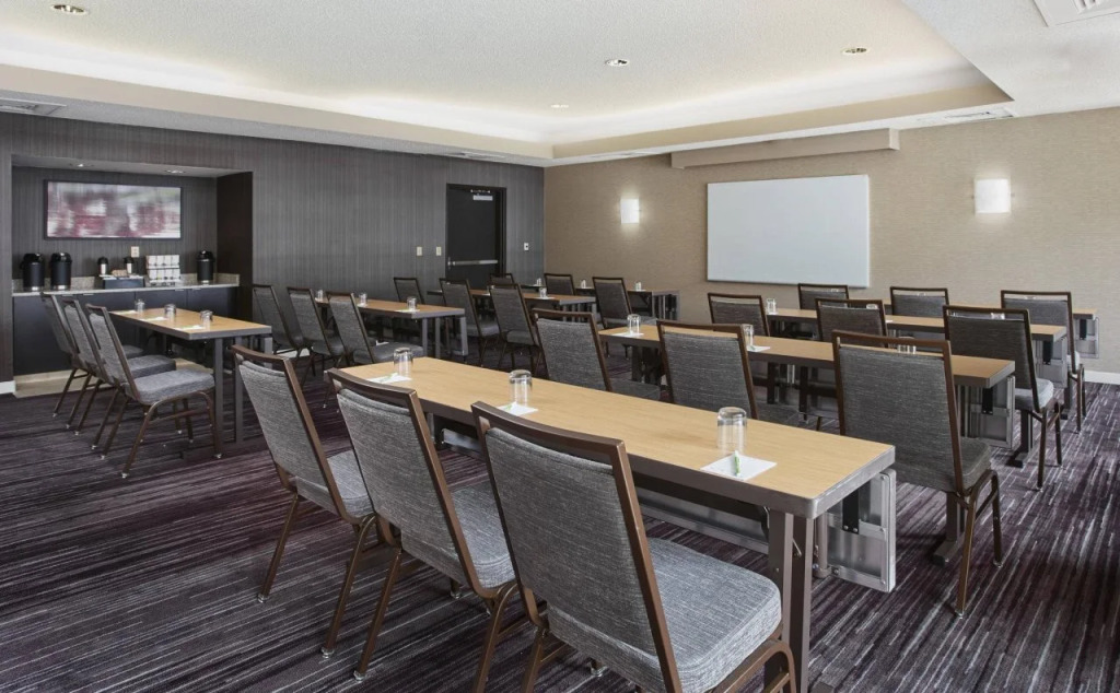 Residence Inn Detroit / Auburn Hills