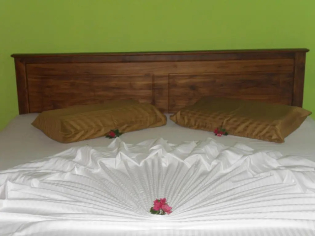 Bee Nest Bed & Breakfast
