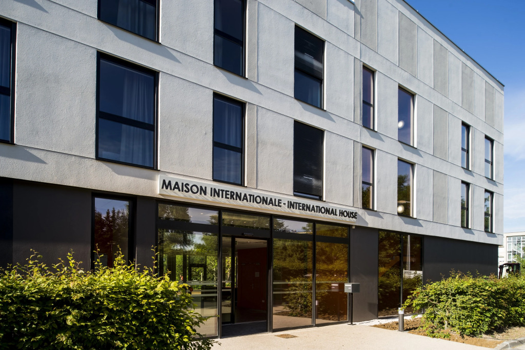 Adonis Dijon Maison Internationale