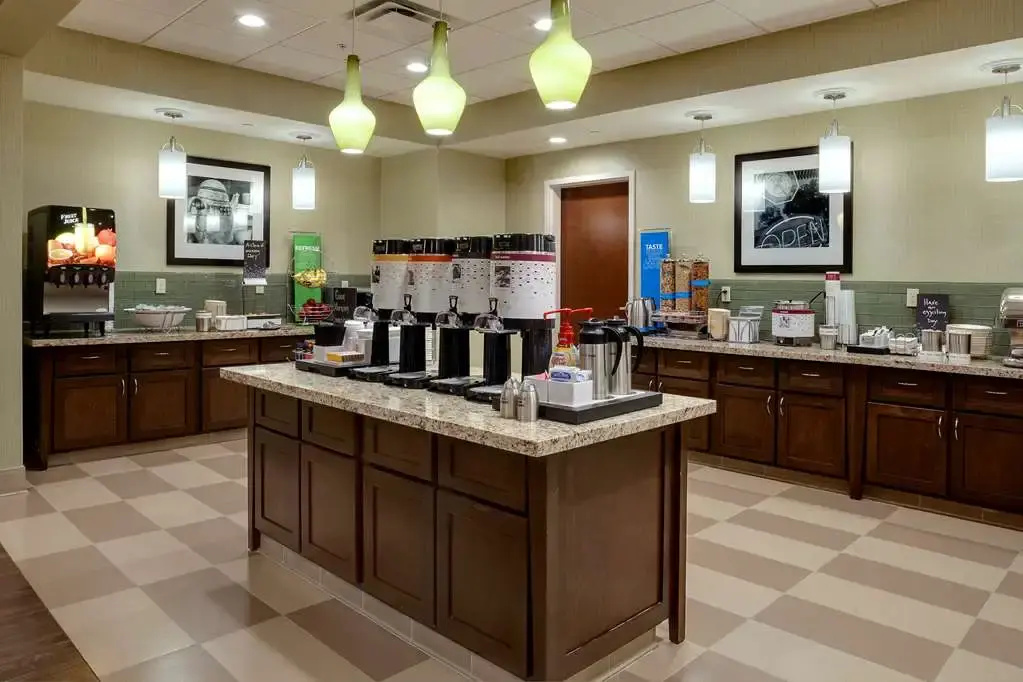 Hampton Inn & Suites Blythe, CA