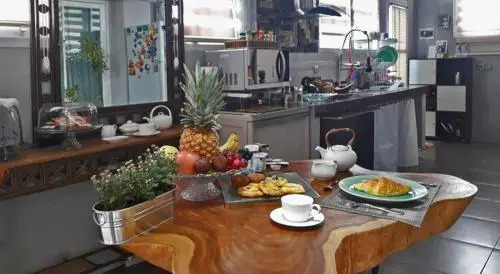 Jerry's Guest House