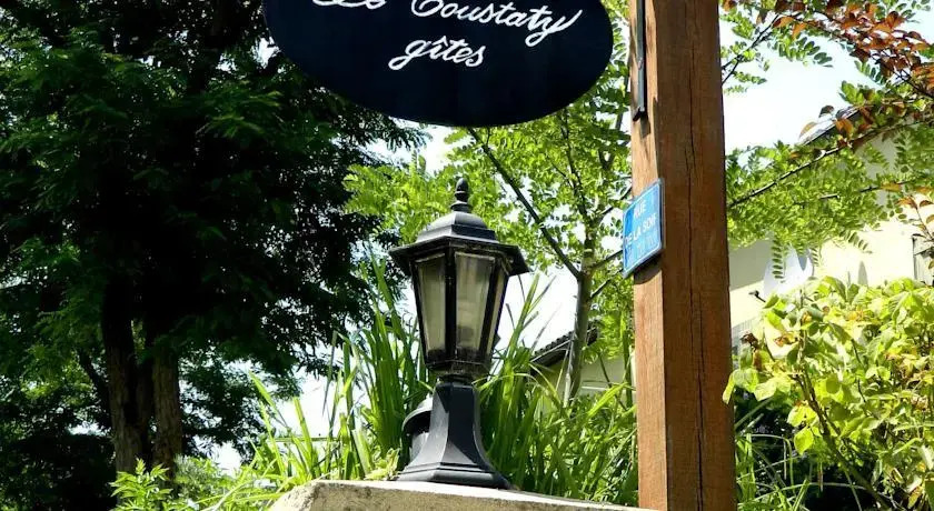 Le Coustaty