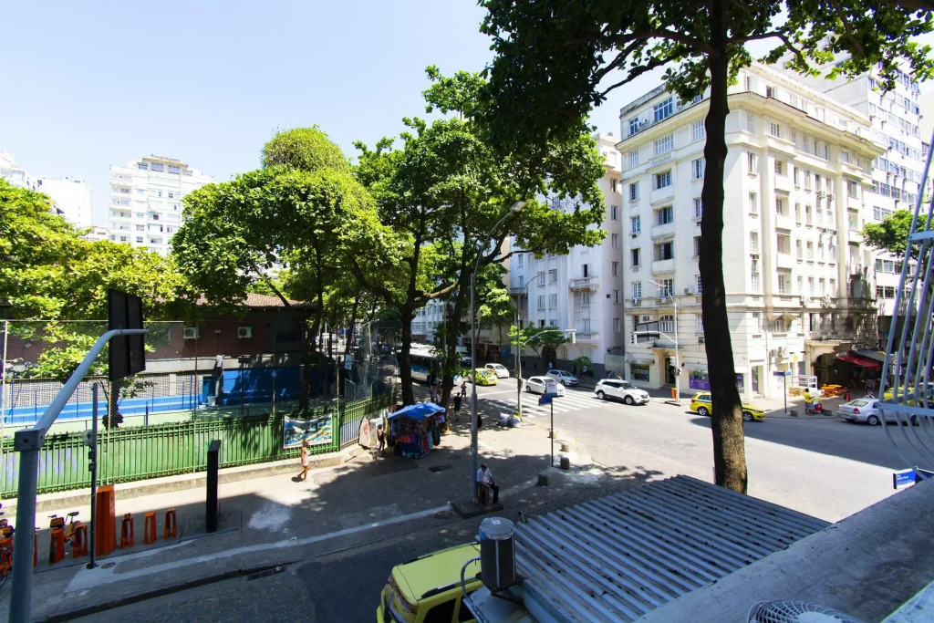Flor de Copacabana - Praia, Privacidade e Conforto