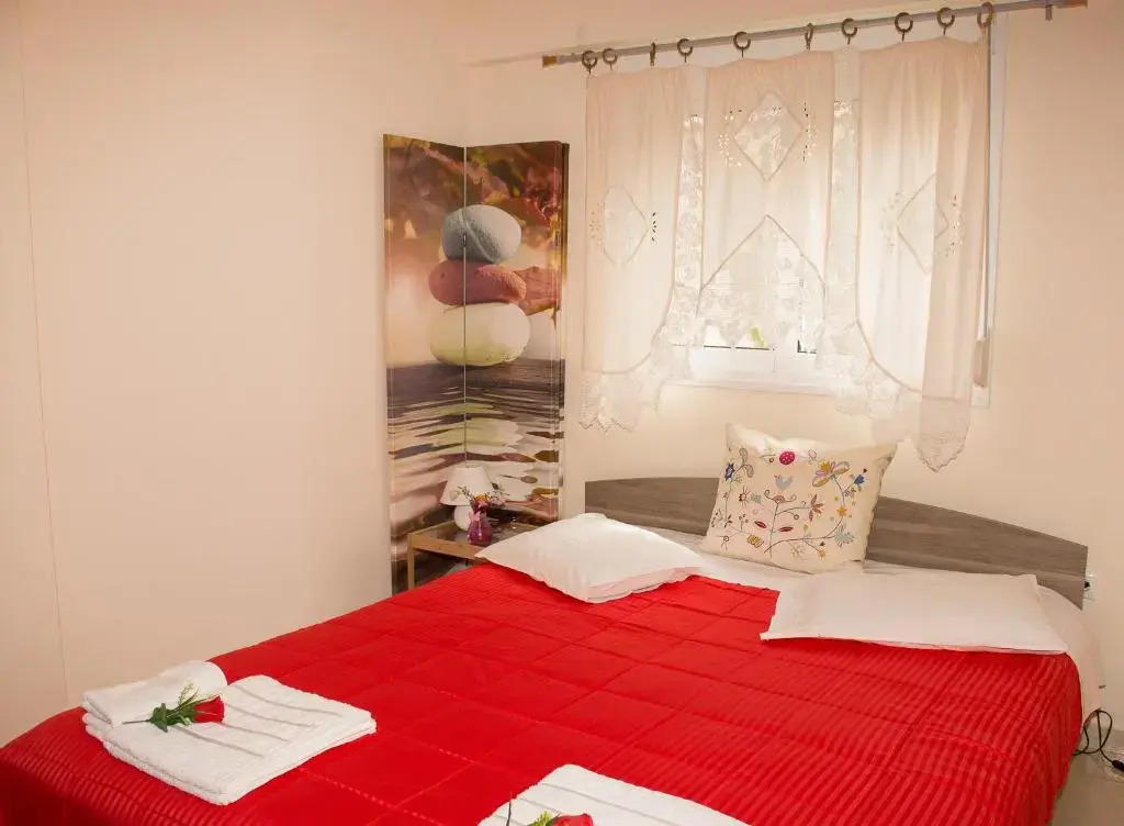 Cozy Maisonette