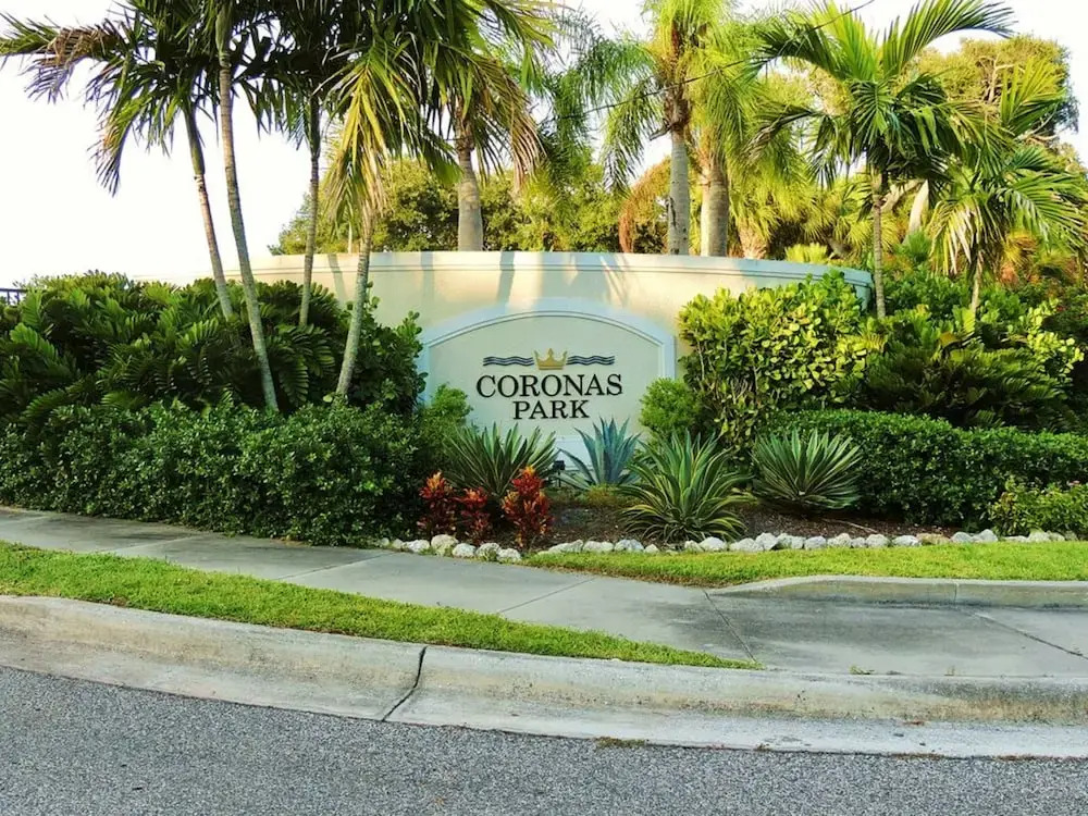 Prestigious 4 BR Getaway - Coronas Verde