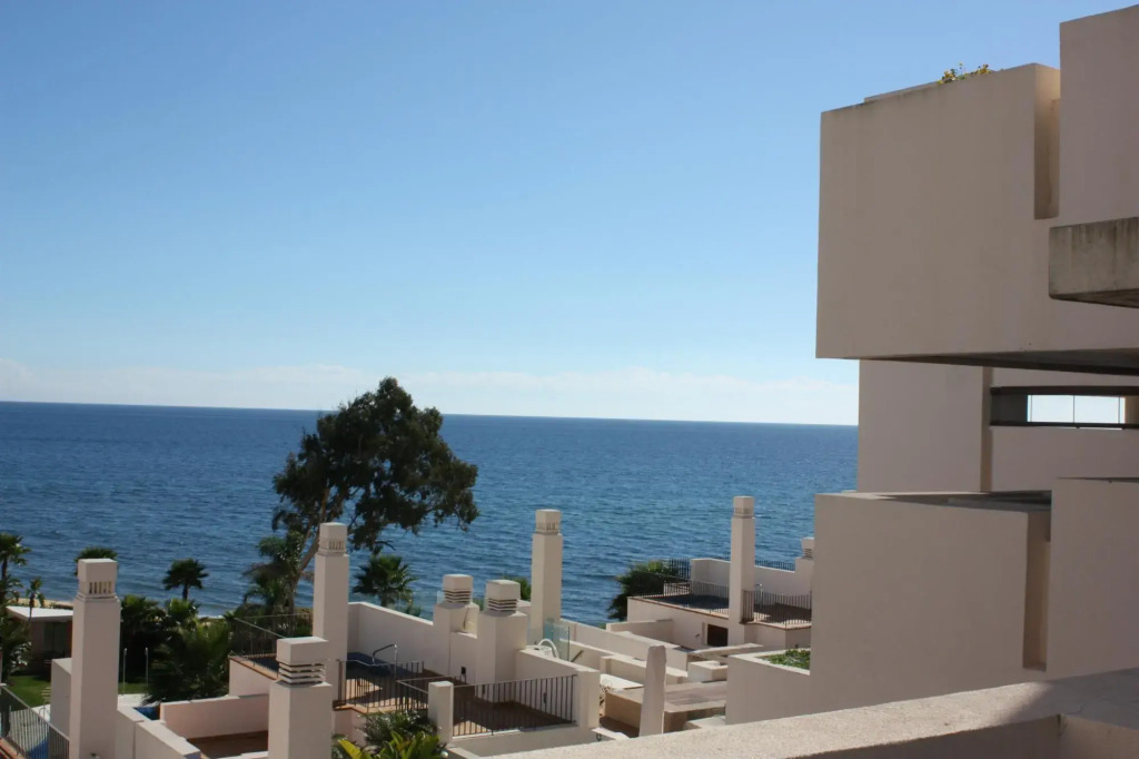 113 - Penthouse with private pool