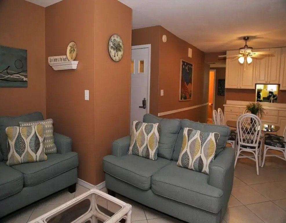 Gulfside Townhome 30 2 Bedrooms 2.5 Bathrooms Townhouse