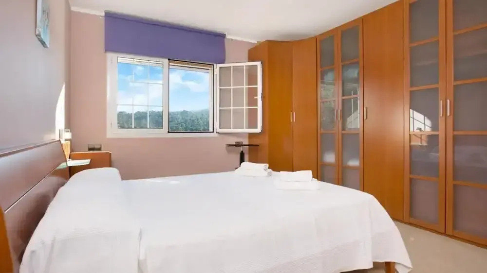 Sotet in Vidreres With 4 Bedrooms and 2 Bathrooms