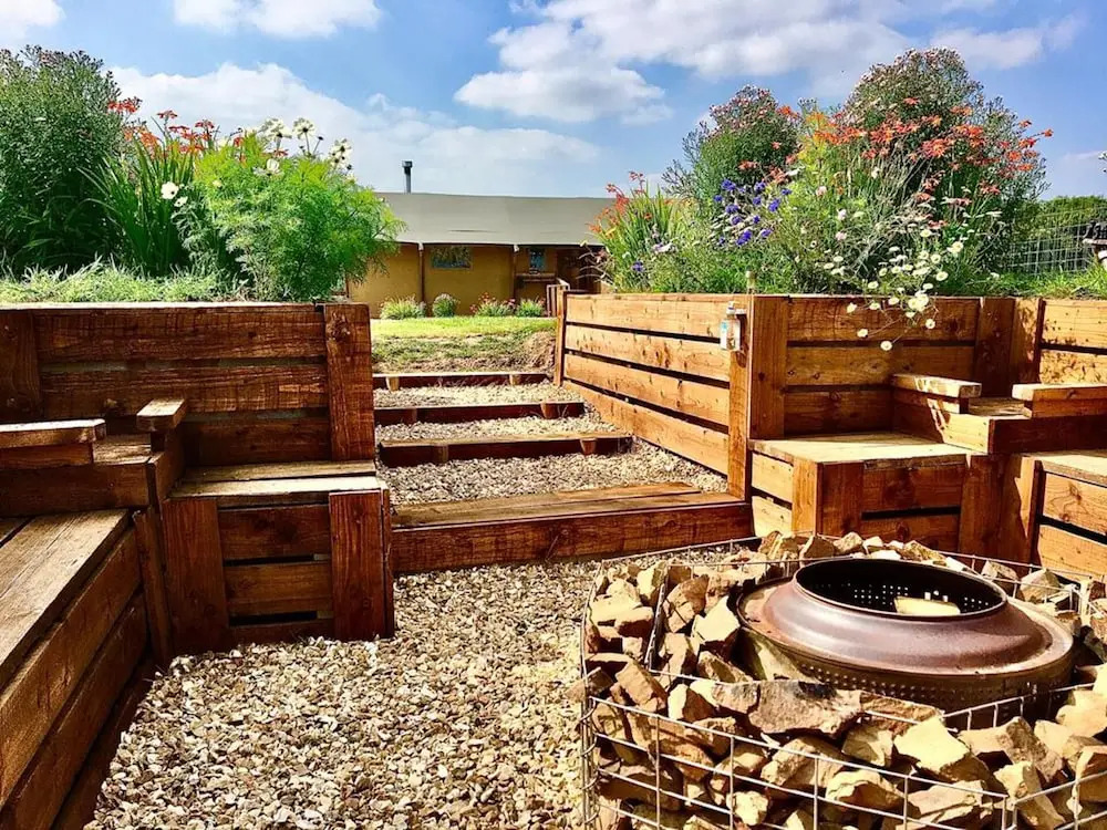 Luxury Safari Lodge-Sleeps 4 6-Deer Park-Dogs Ok