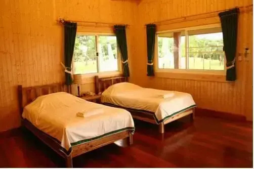 Pa Ngam Mountain Lodge