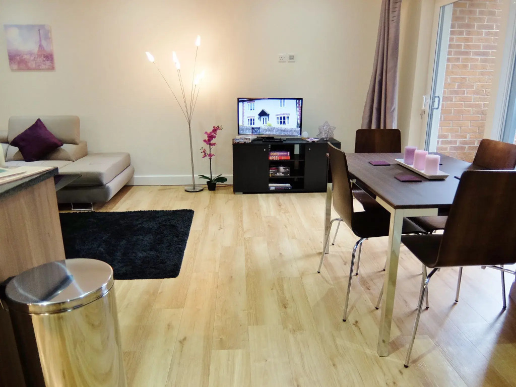 Serviced Apartments Colindale