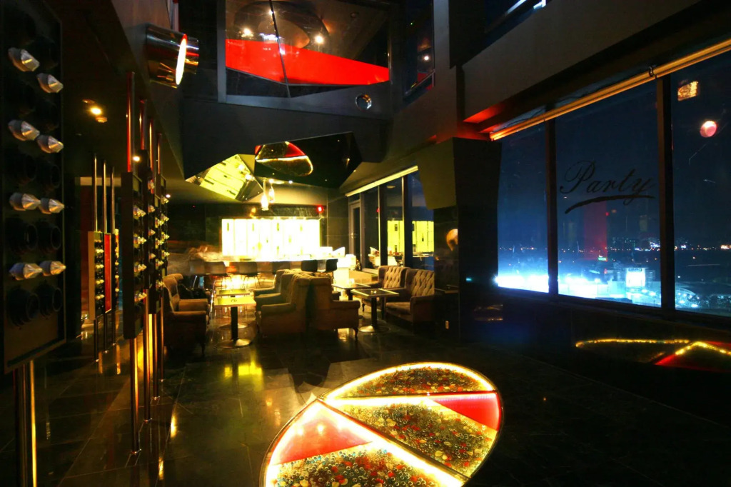 Suwon Partyz Hotel