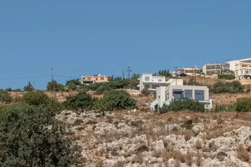 Flat 4 Bedrooms 3 Bathrooms - Souda
