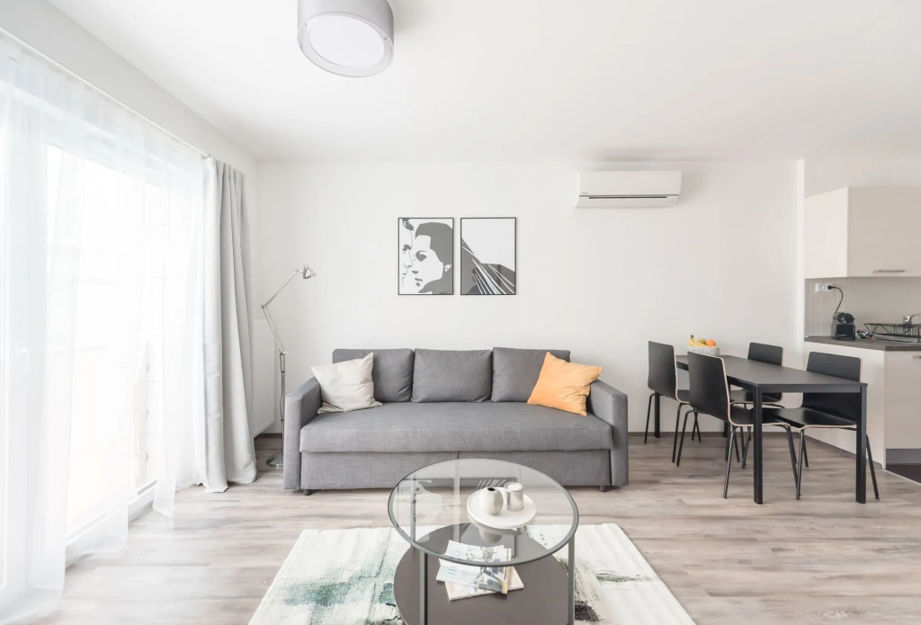Oasis Apartments at Broadway Residence