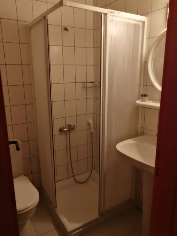 Teras Motel 12 Adults Only
