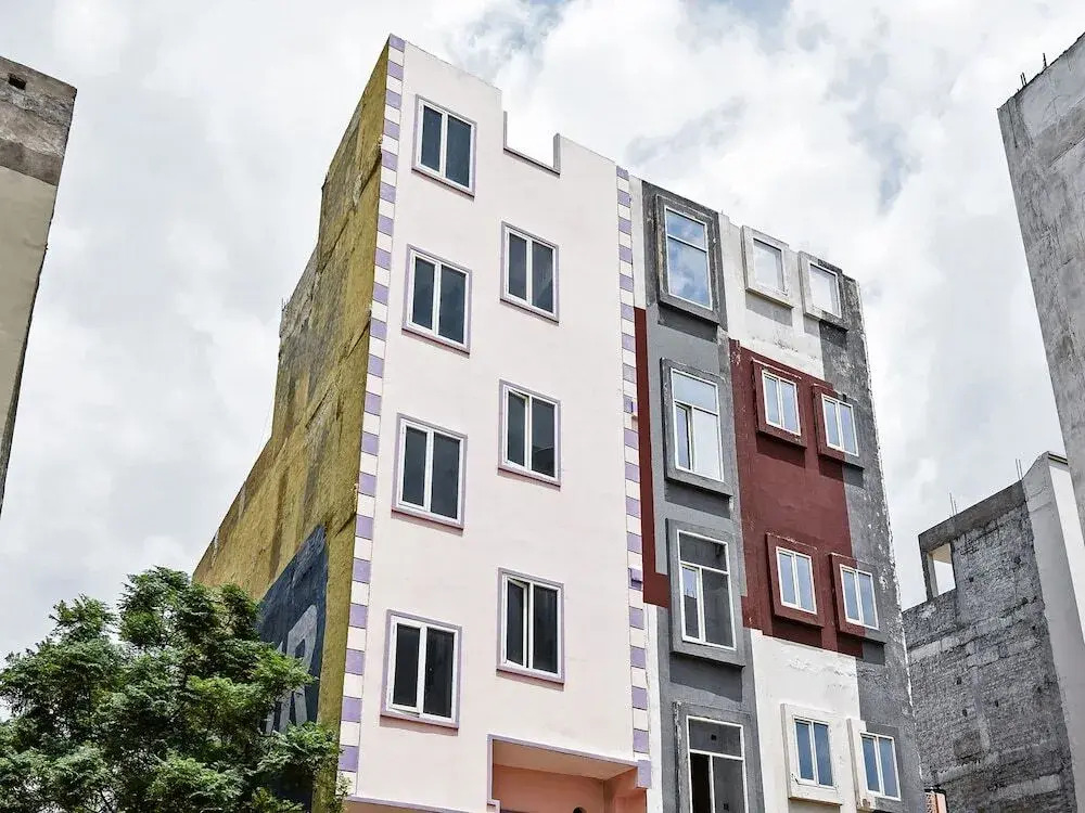 Hotel Alpine Inn by OYO