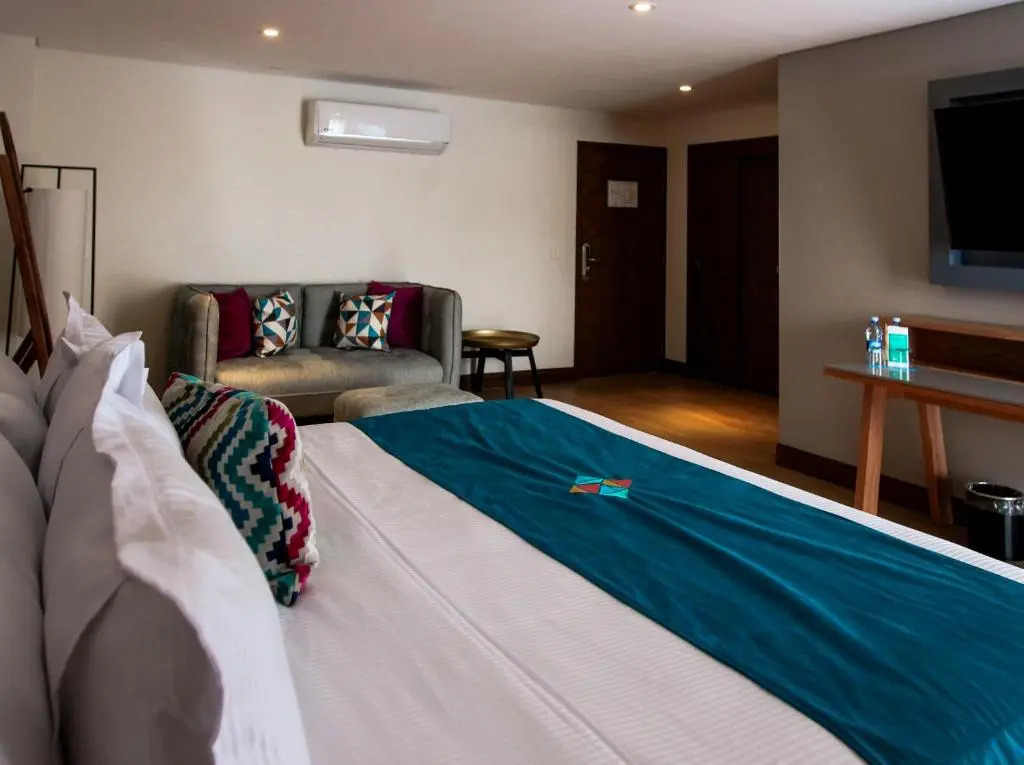 FCH Hotel Providencia - Consulado